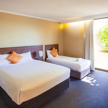 Ibis Styles Mt Isa Verona Маунт-Айза Экстерьер фото